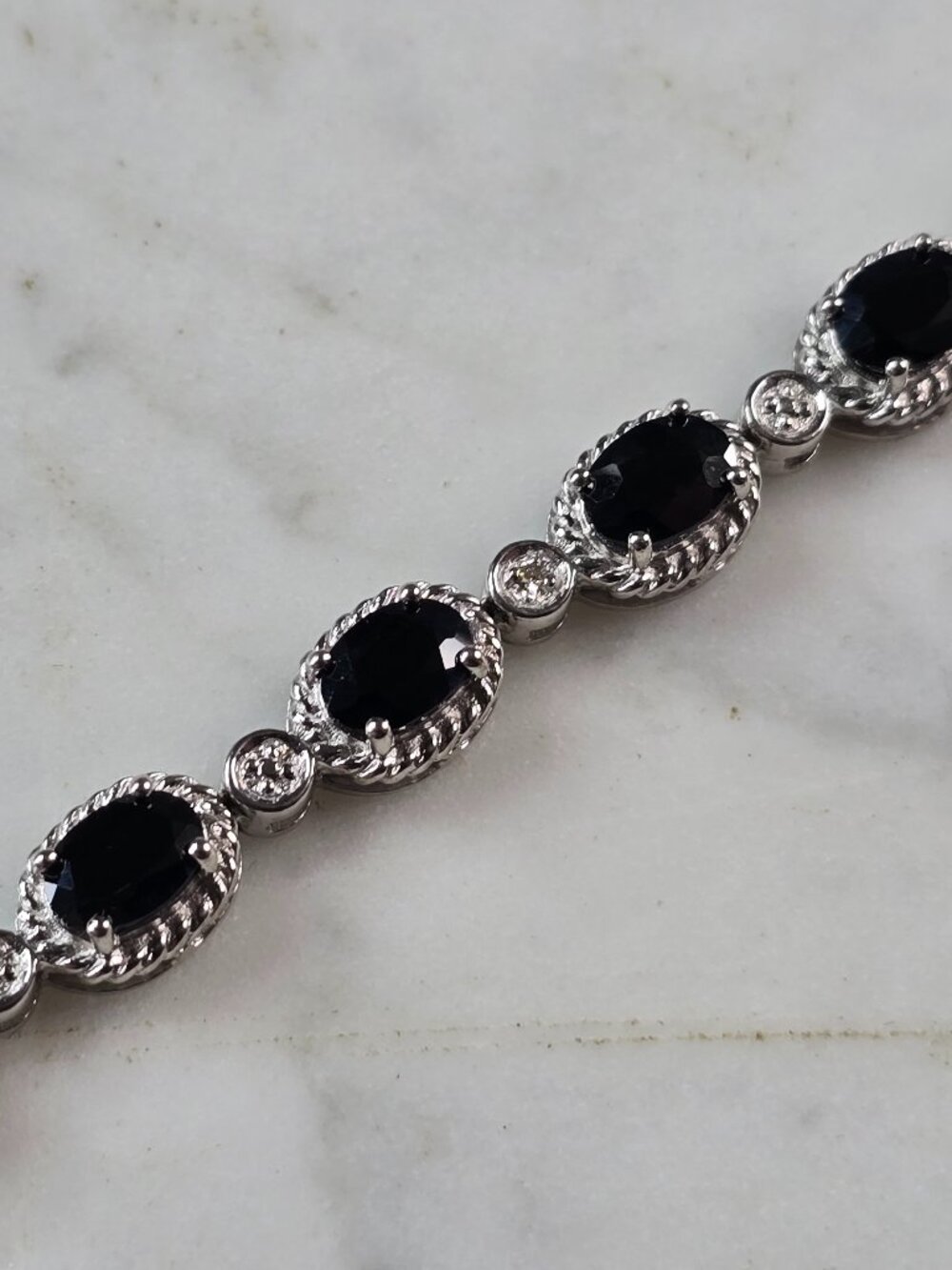 Womens Vintage Estate Sterling Silver Onyx Bracelet 16.7g E3220